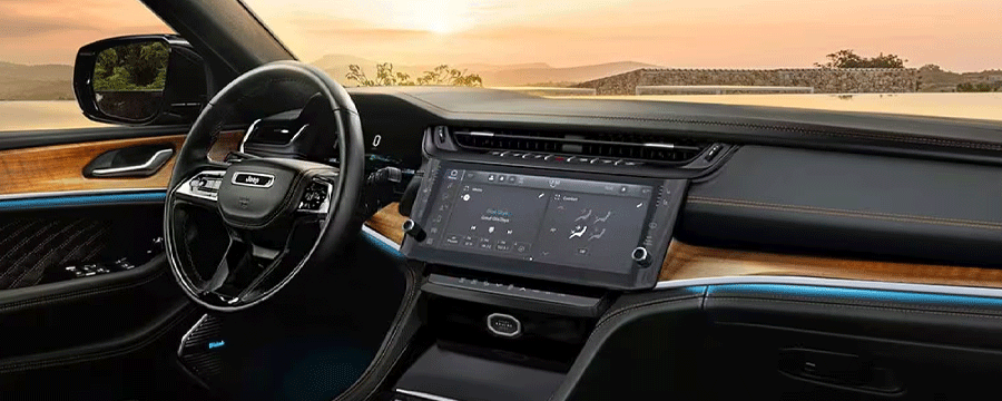 2027 Jeep Grand Cherokee Interior